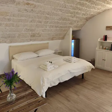 La Casetta Gialla 3* ביצ'לייה